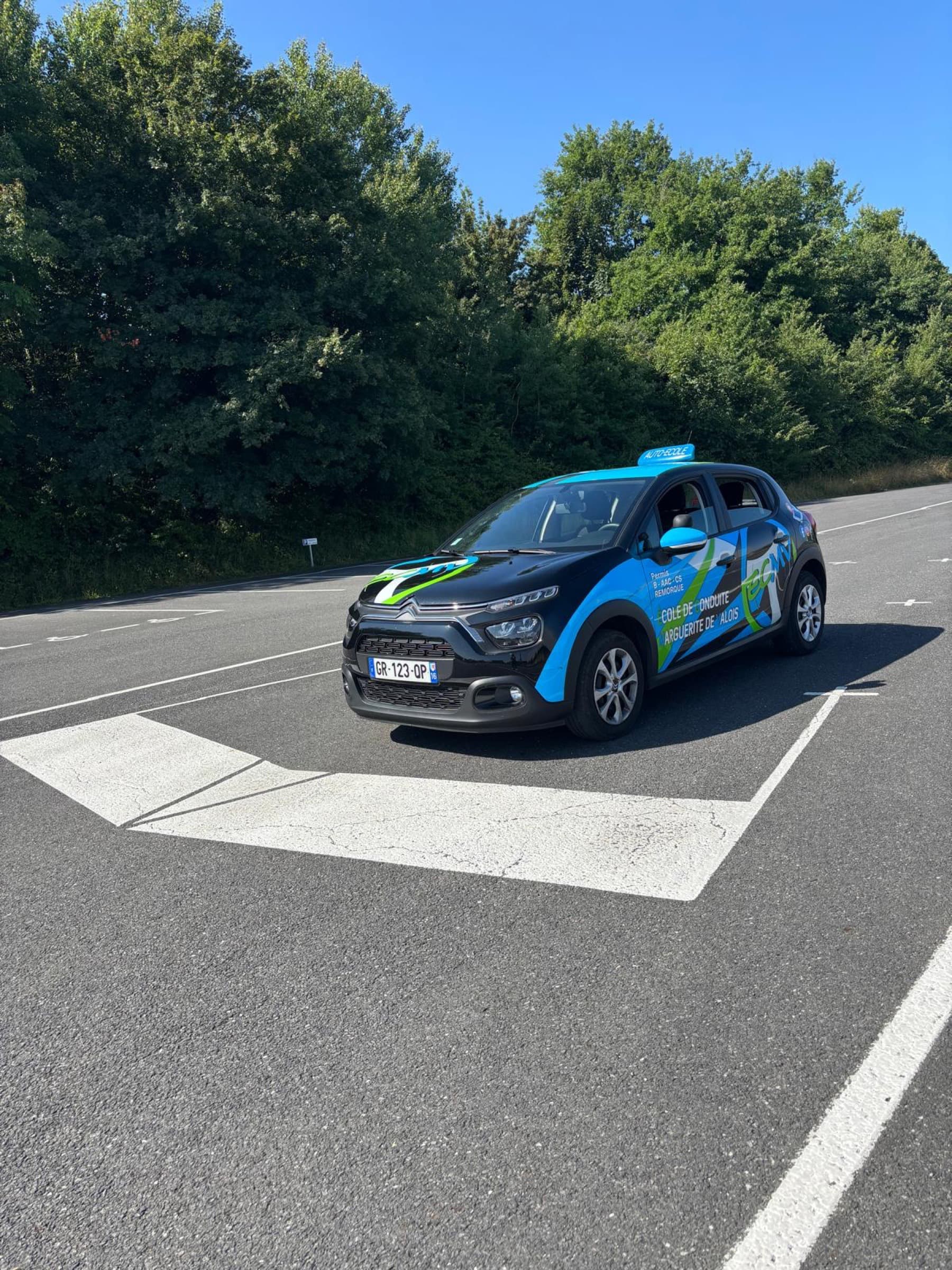 Leçon de conduite ECMV à Angoulême